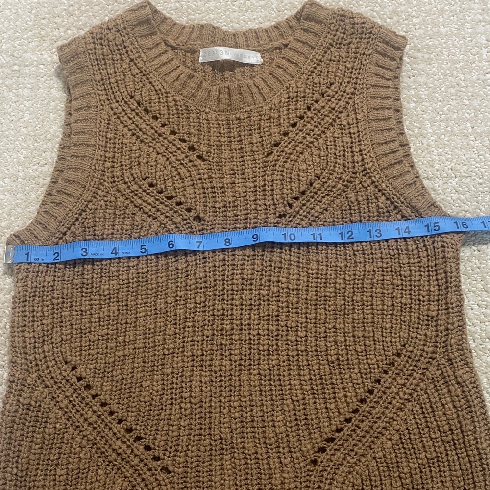 Design History Tan Sleeveless Knit Sweater - Picture 8 of 11